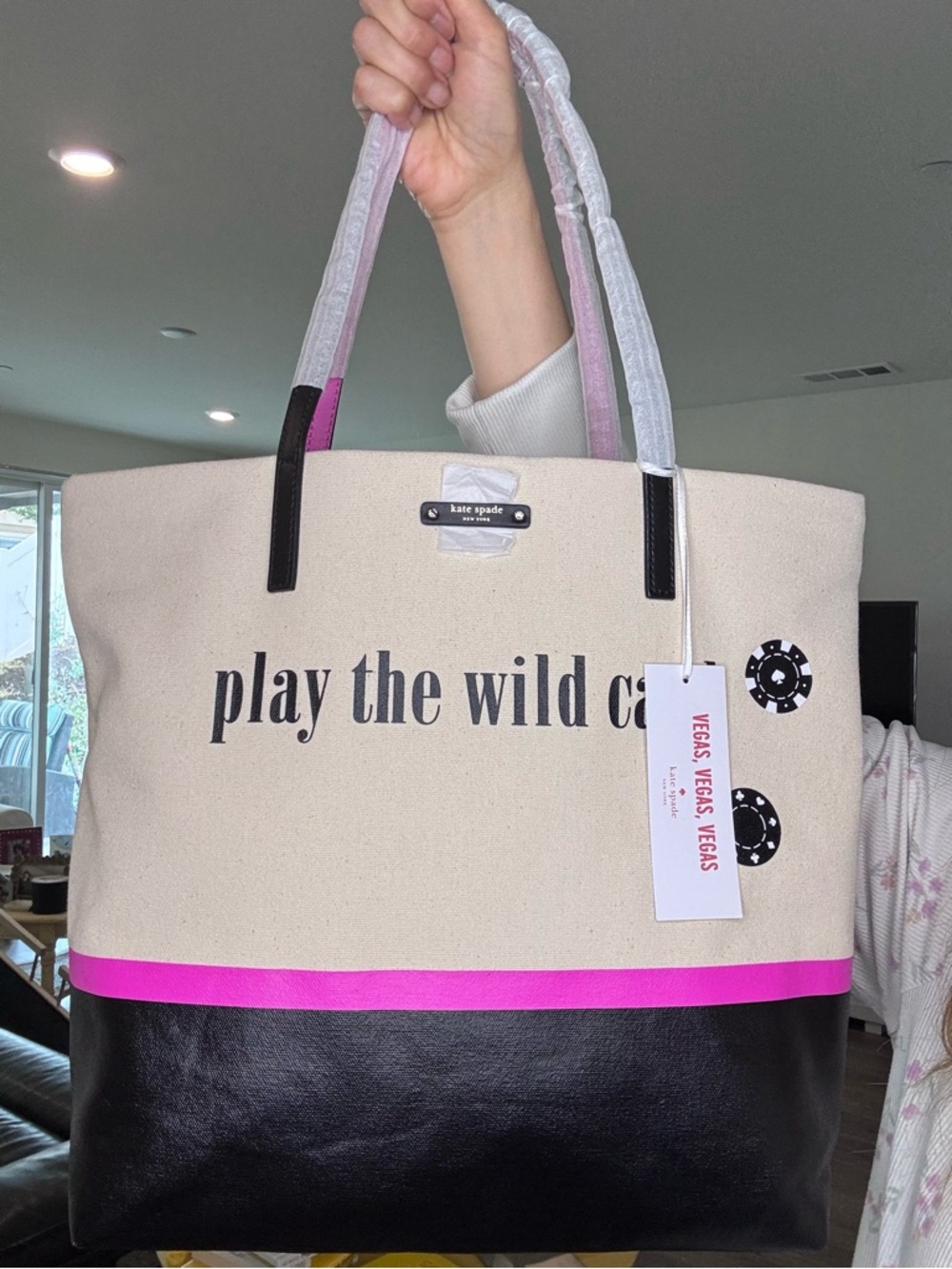 Kate Spade Play The Wild Card Vegas Bon Shopper Tote - Picture 5 of 15